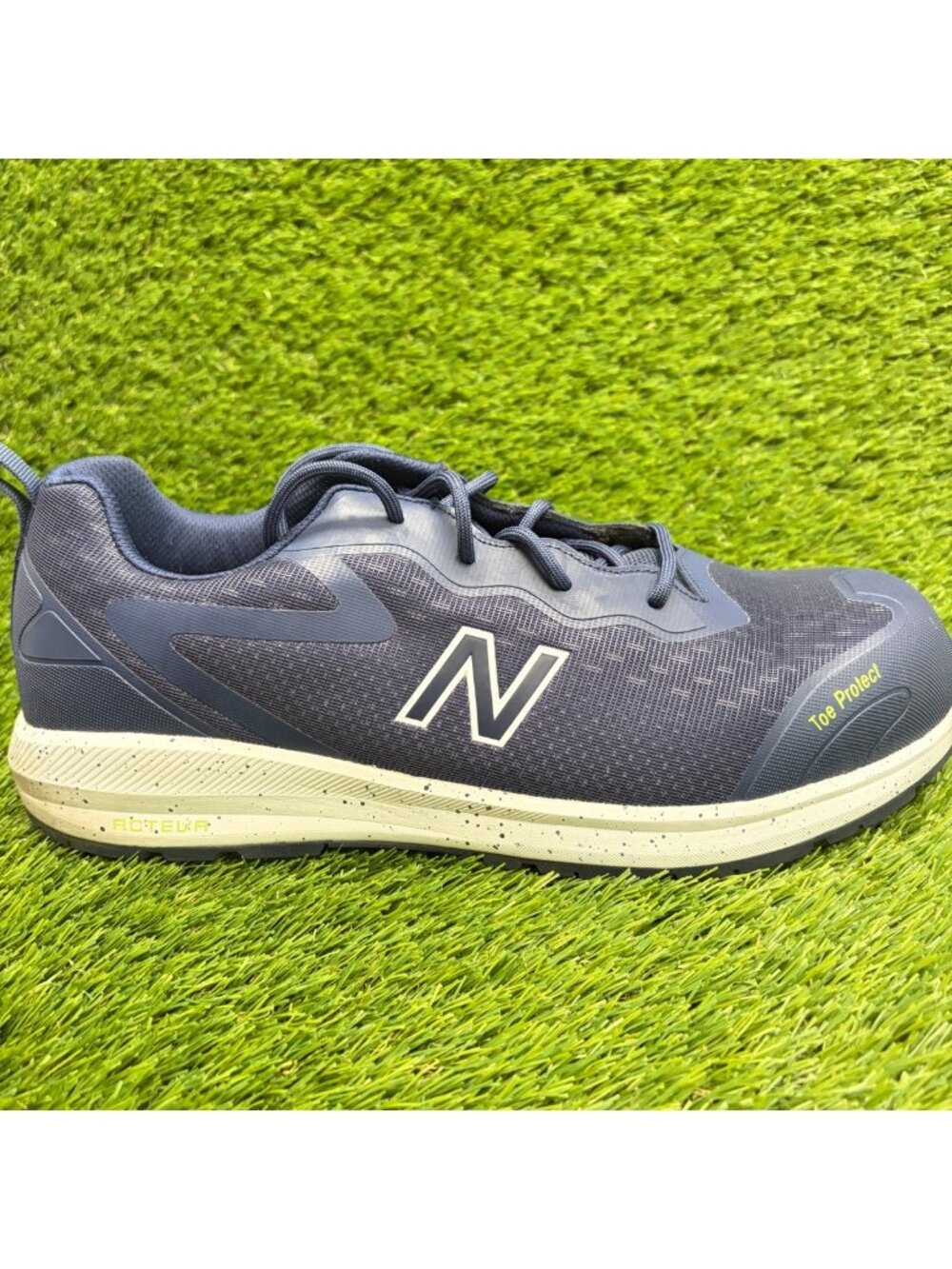 New Balance Logic Mens Size 11.5EE Navy White Composite Toe Safety Work Shoes